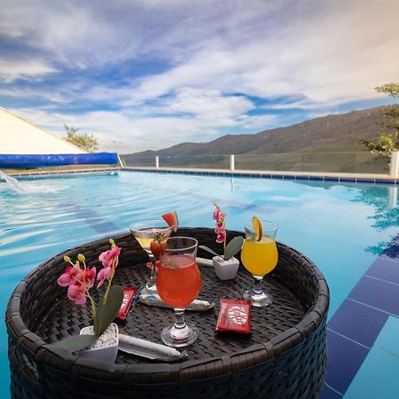 Ate 8 Hospedes, Linda Vista, Piscina, Salao De Jogos E Brinquedoteca Ору-Прету Экстерьер фото